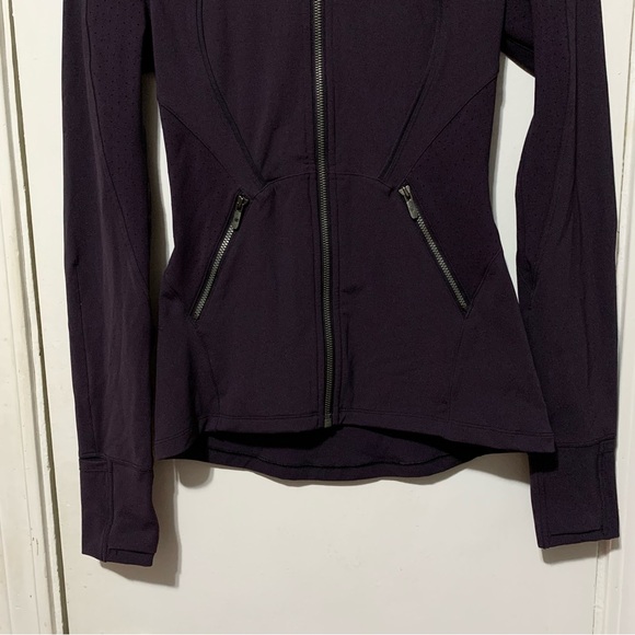 Lululemon 2 Sleek Essentials Zip Up Jacket in Boysenberry - Picture 7 of 16